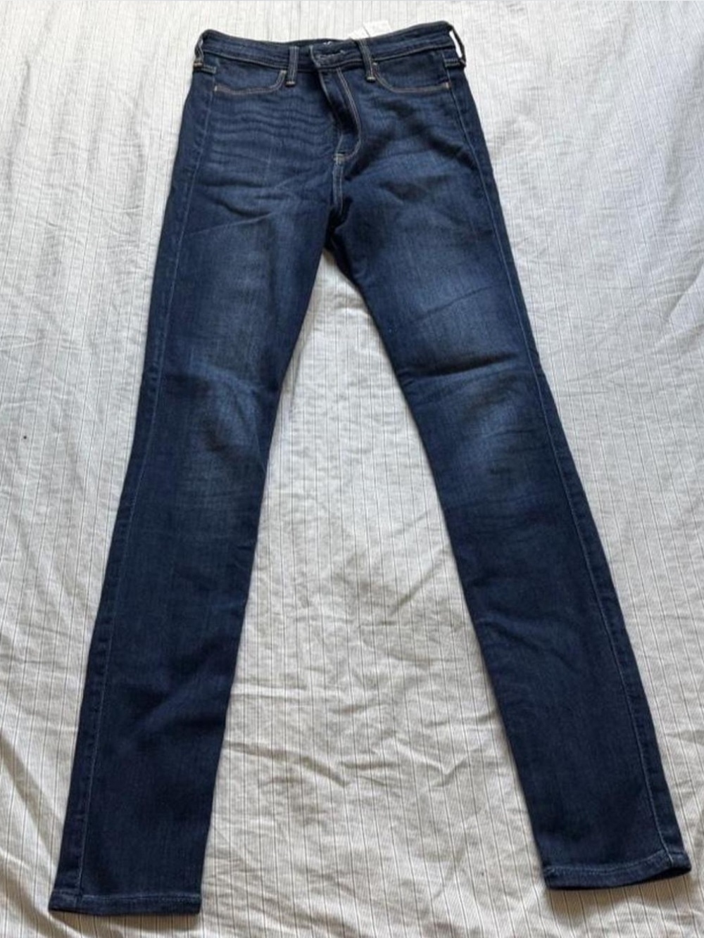 Hollister Women’s Slim Stretchy Jeans/Jeggings